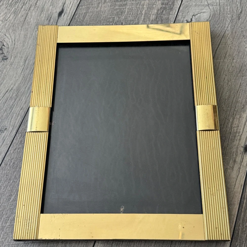 Vintage Brass Picture Frame Gold Ribbed Hollywood Regency 10x12 Tabletop Korea